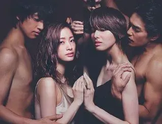 《进球如麻、奋力拼搏的女孩》：热血赛场上的别样风情，让《紫藤恋》和《致命追踪》都黯然失色！